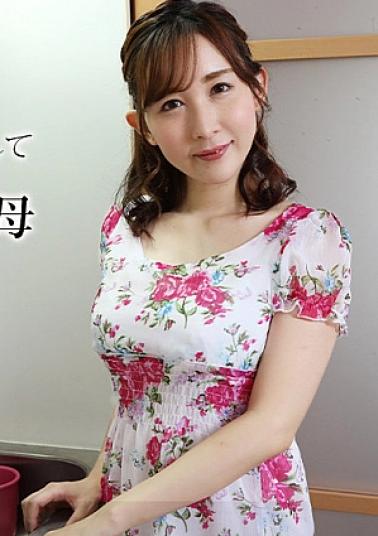 Caribbeancom CR-062725-001 A young stepmom seduces her son's friend